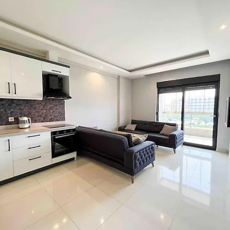 Vanessa River Kargicak Apartment